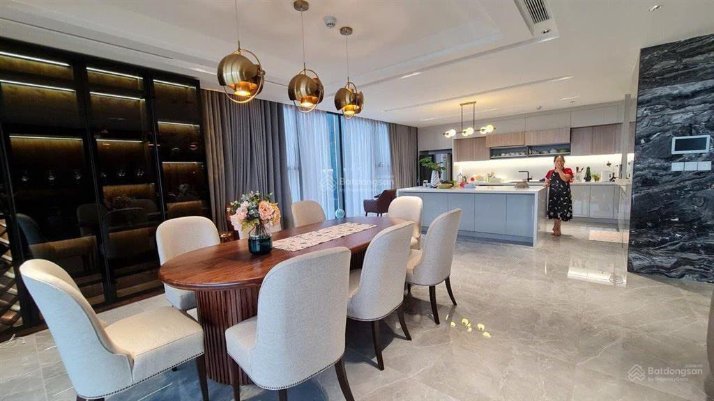 Penthouse mandarin  hoàng minh giám  450m2  2 tầng  5pn  giá dòng penhouse giá hời