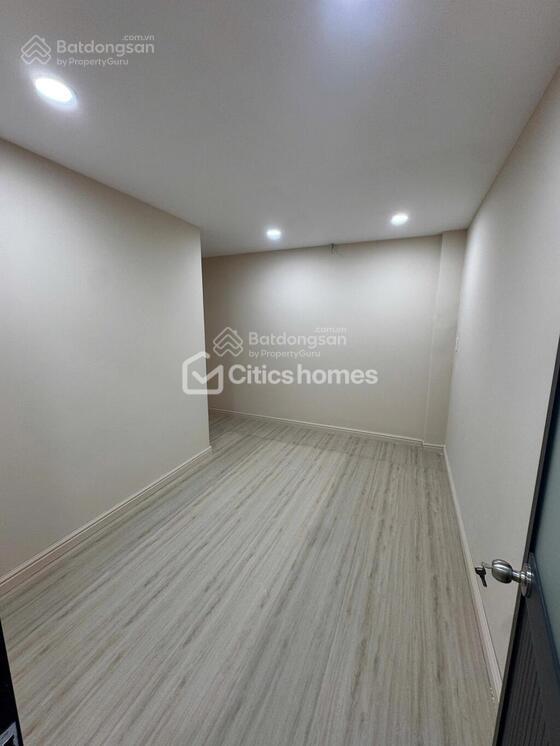 Chủ cần bán nhanh nhà mới 59.7m2 tô ngọc vân giá 5,3 tỷ thương lượng cho khách thiện chí