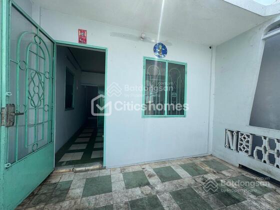 Nhà đẹp gần ubnd phường linh xuân 4pn 90.8m2 chỉ 5,4 tỷ hẻm xe hơi, không quy hoạch