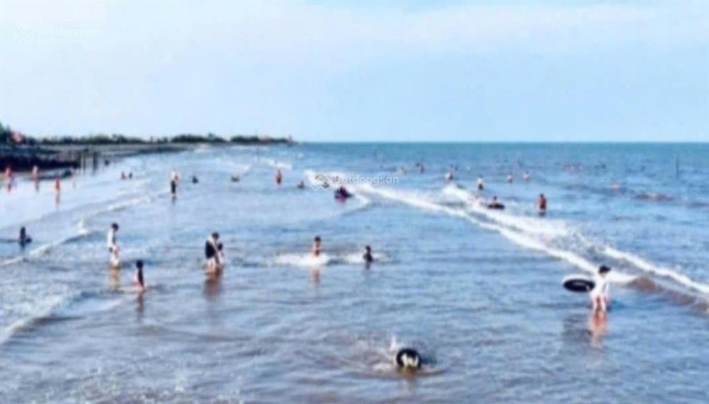 Đất biển quất lâm nam định mặt ngõ thông, ôtô qua đất, gần biển.