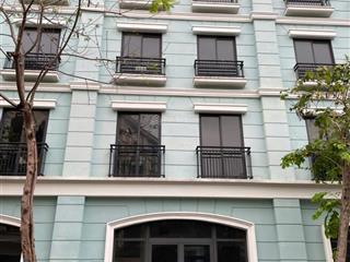 Cần bán căn hộ harbor bay rẻ nhất vịnh hạ long, giá chỉ 6,x tỉ