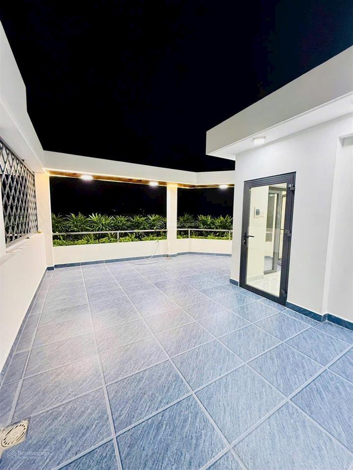 Nhà ngang 6.4m cực hiếm rộng như villa mới 100%, dtsd 154m²