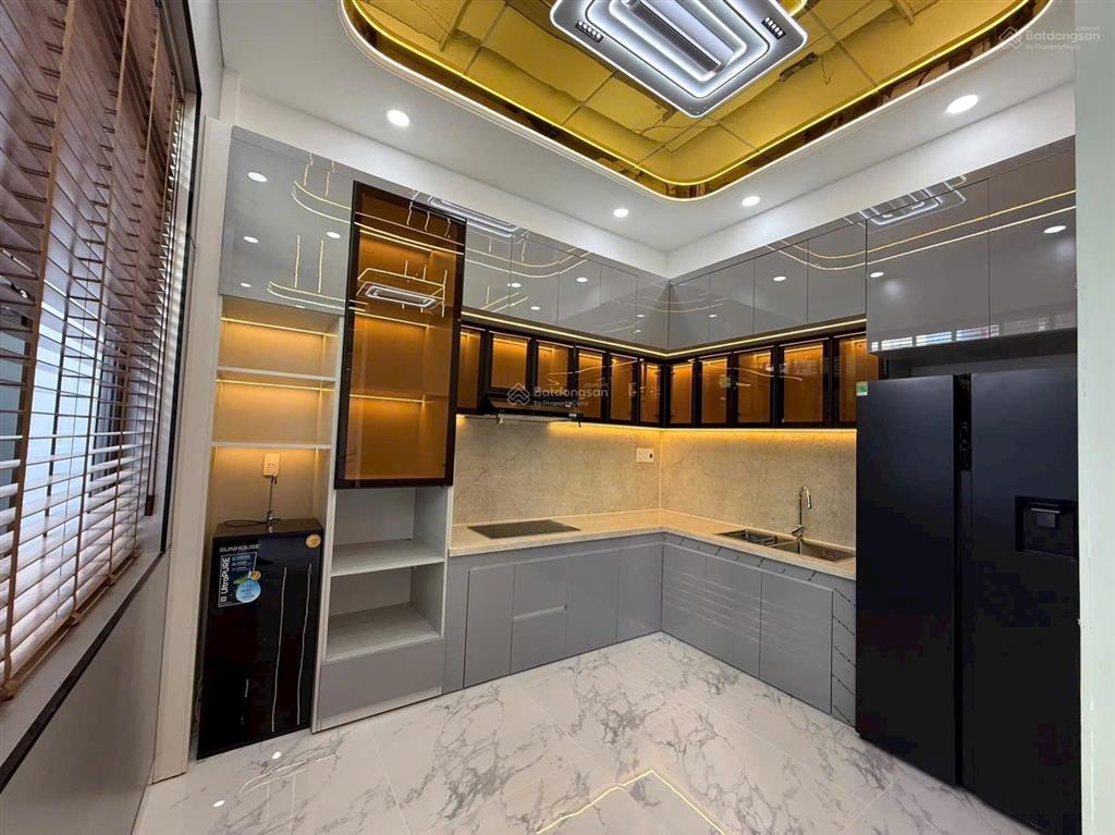 Nhà ngang 6.4m cực hiếm rộng như villa mới 100%, dtsd 154m²
