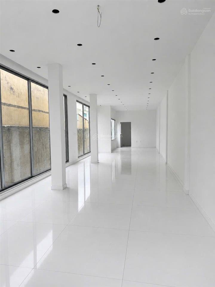 Bán nhà 2 mặt tiền trung tâm tp.hcm phường bàn cờ