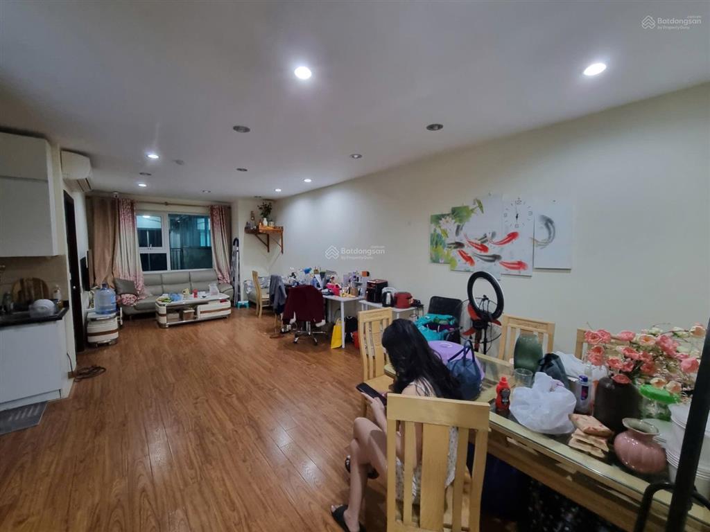 Chính chủ tôi cần bán căn hộ 3pn 96m 2wc tầng trung view đẹp tại hồ gươm plaza