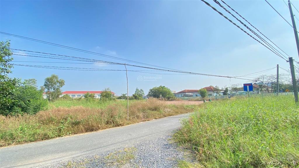 Cần bán gấp đất, qh thổ cư 100%, 1392.5m2
