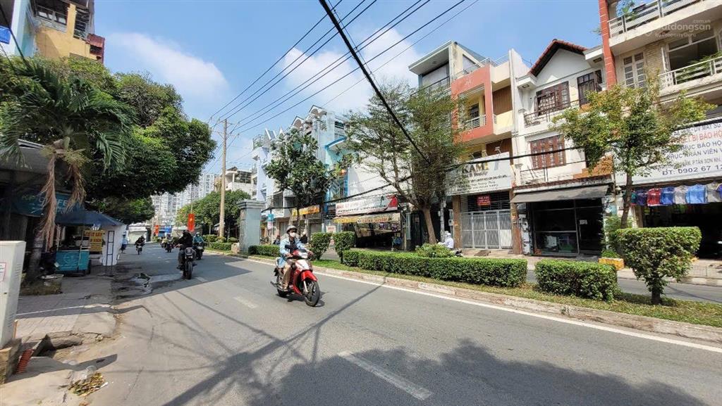 Mặt tiền đường nguyễn cửu đàm, tân phú 4x12m, đúc 4 tấm. khu sung, mặt tiền sáng. giá 11 tỷ