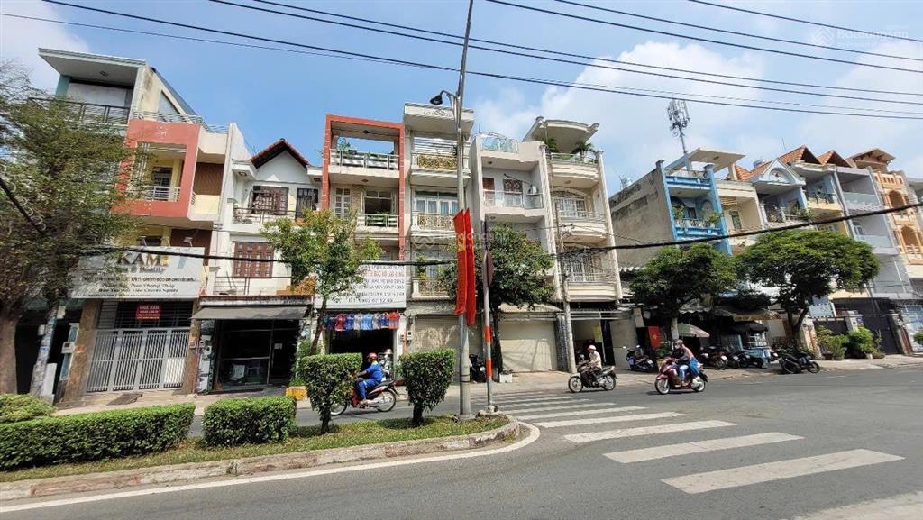 Mặt tiền đường nguyễn cửu đàm, tân phú 4x12m, đúc 4 tấm. khu sung, mặt tiền sáng. giá 11 tỷ