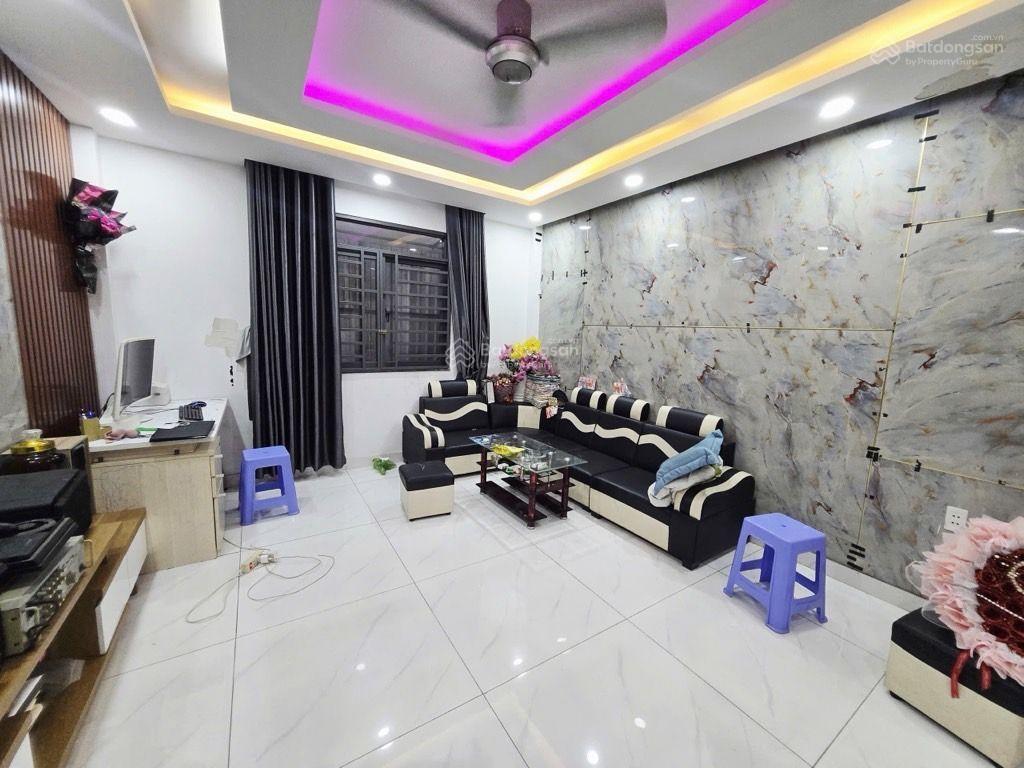 Nhỉnh 4 tỷ nhà ngay đường số 6 lê văn quới sát ngã tư bốn xã pháp lý chuẩn khu vực an ninh yên tĩn