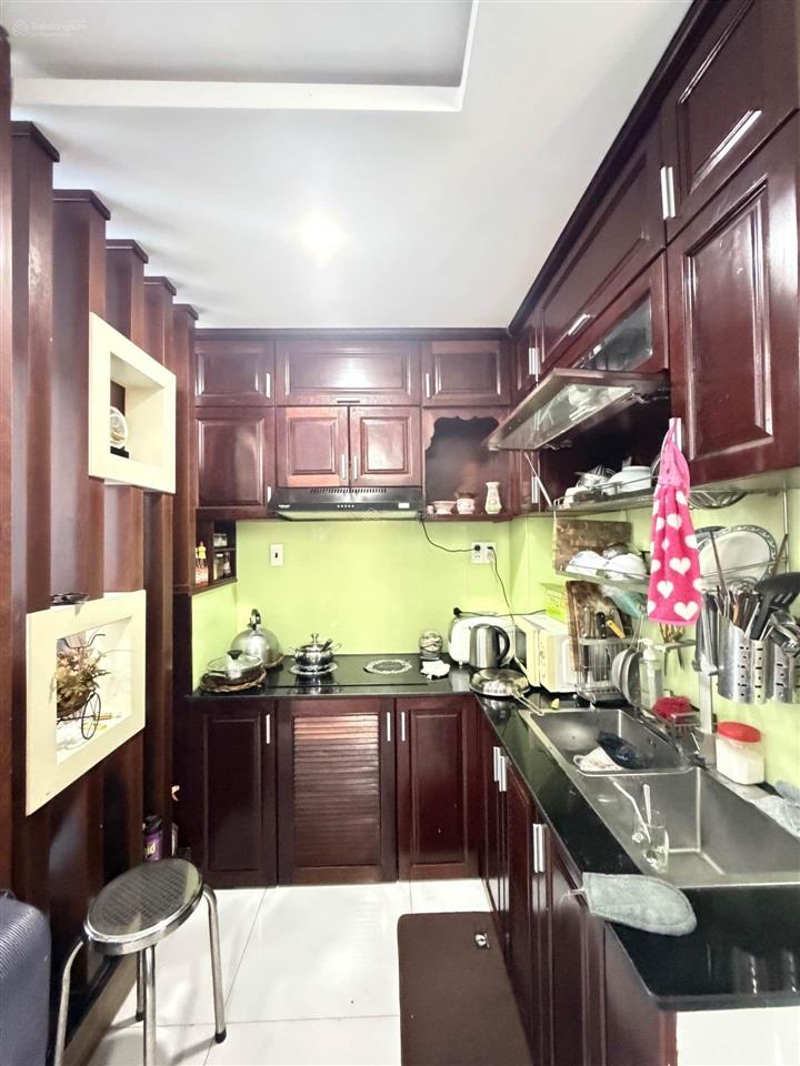 Bán nr 5t tại mã lò, 5,45 tỷ, 42m2, 3pn, pháp lý đầy đủ, giá ưu đã hẻm xe hơi 276/ mã lò