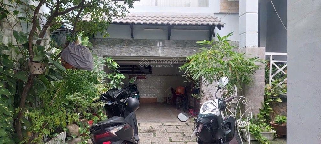 Bán gấp nhà mặt phố 179m2, 11 tỷ tại liên khu 1  6, bình trị đông, hcm mặt tiền đường 16 mét