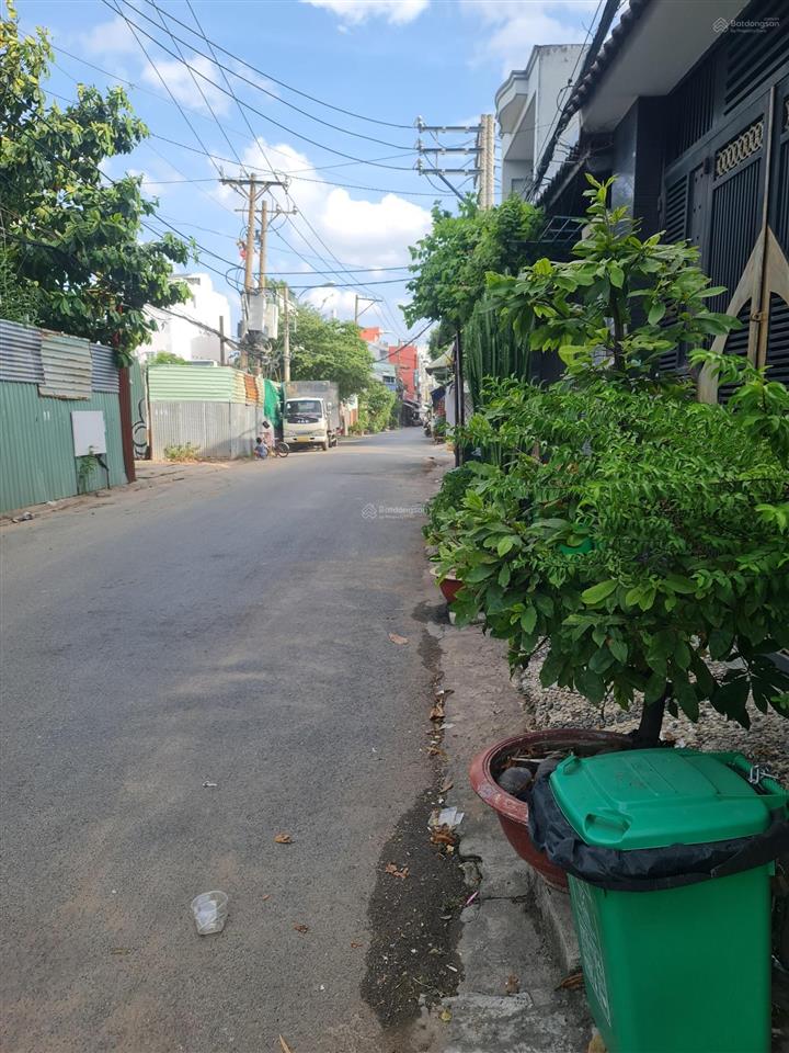 Bán gấp nhà mặt phố 179m2, 11 tỷ tại liên khu 1  6, bình trị đông, hcm mặt tiền đường 16 mét