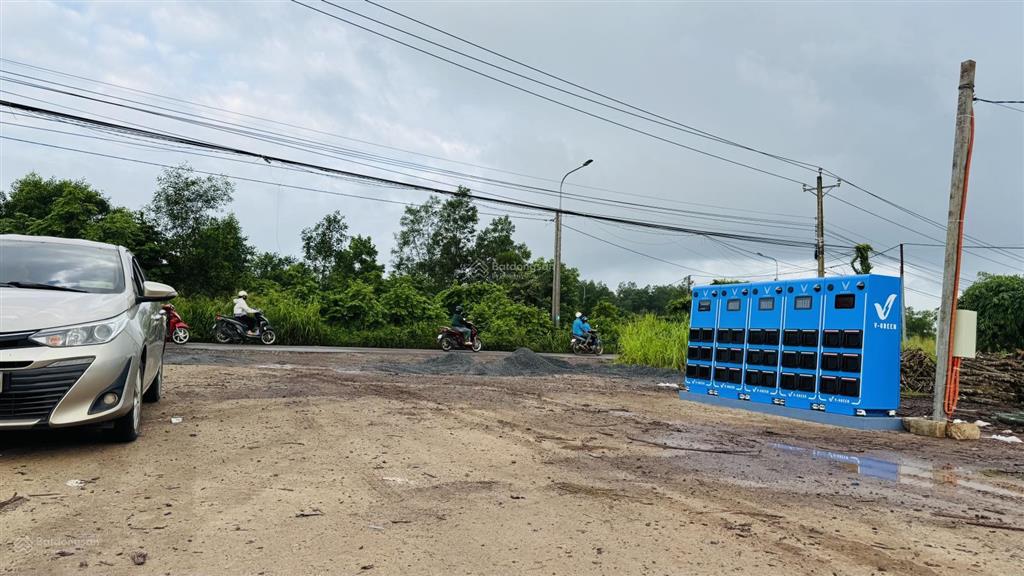 Cho thuê kho, nhà xưởng, đất tại mặt tiền 30m, cầu mên, 5 triệu, 2000m2