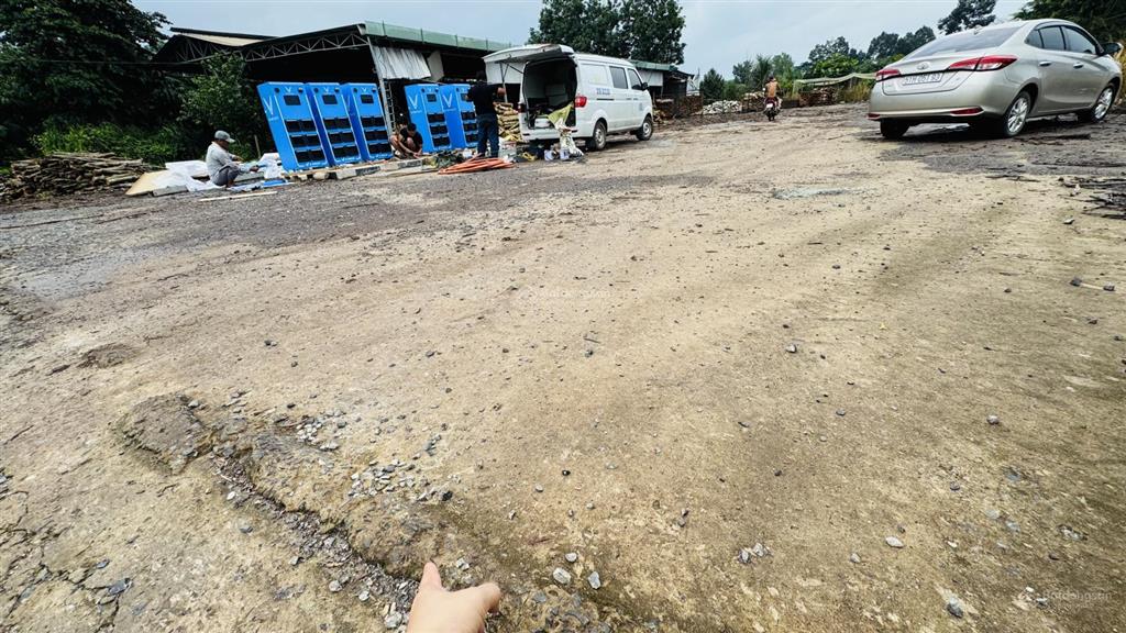 Cho thuê kho, nhà xưởng, đất tại mặt tiền 30m, cầu mên, 5 triệu, 2000m2