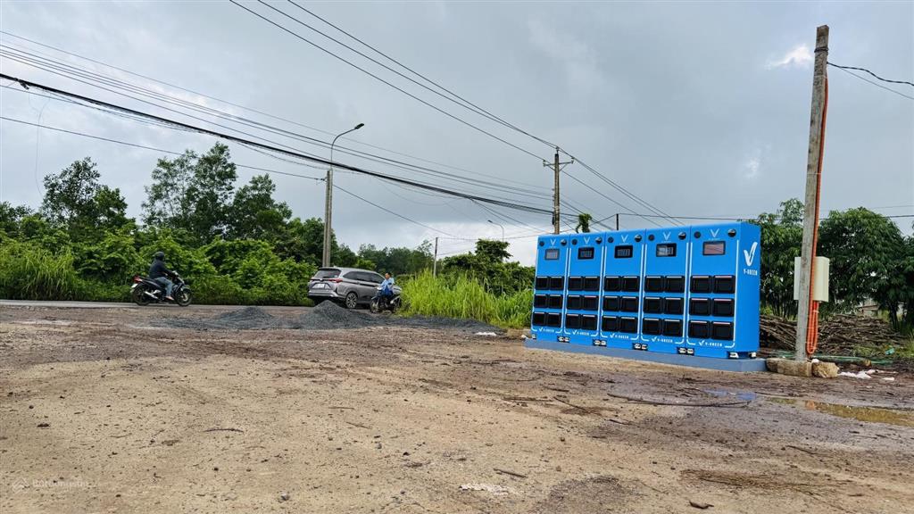 Cho thuê kho, nhà xưởng, đất tại mặt tiền 30m, cầu mên, 5 triệu, 2000m2