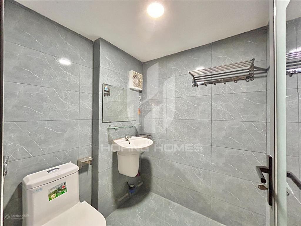 Cho thuê phòng giá rẻ  3tr500  máy giặt riêng  thang máy  trống sẵn