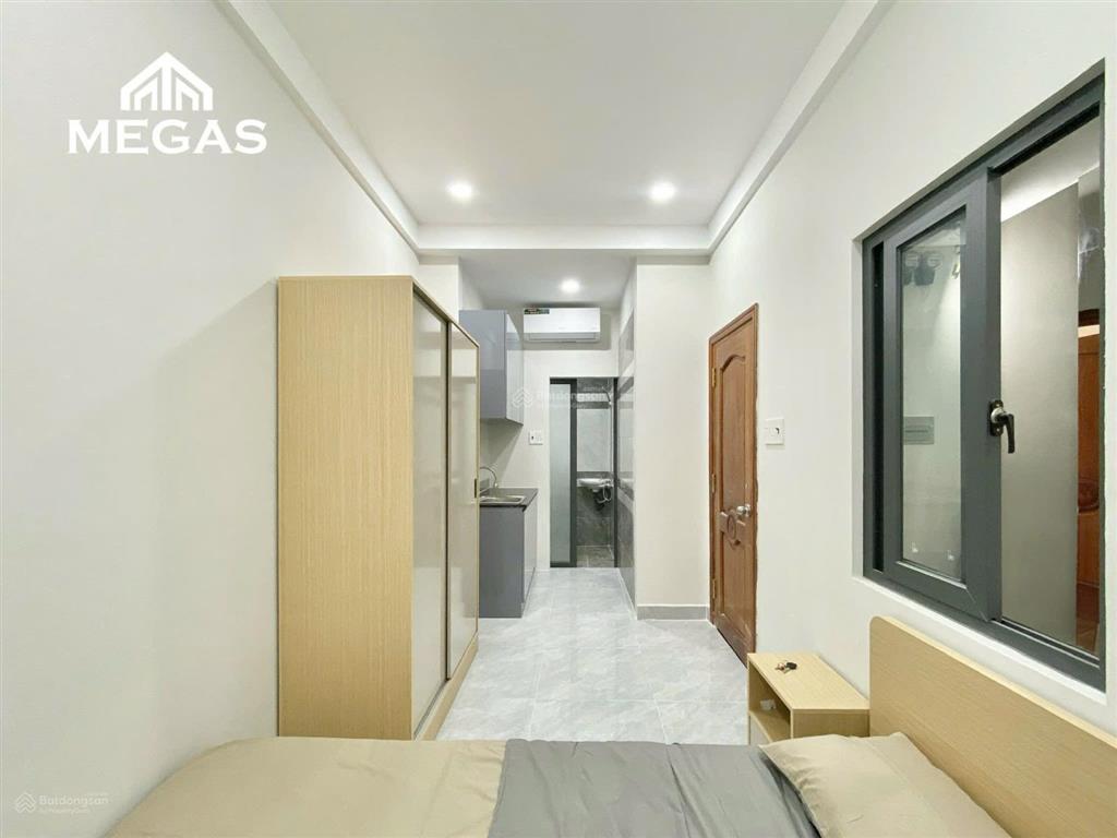 Trống lại studio giá cực mềm  thang máy  giặt sấy  full nội thất