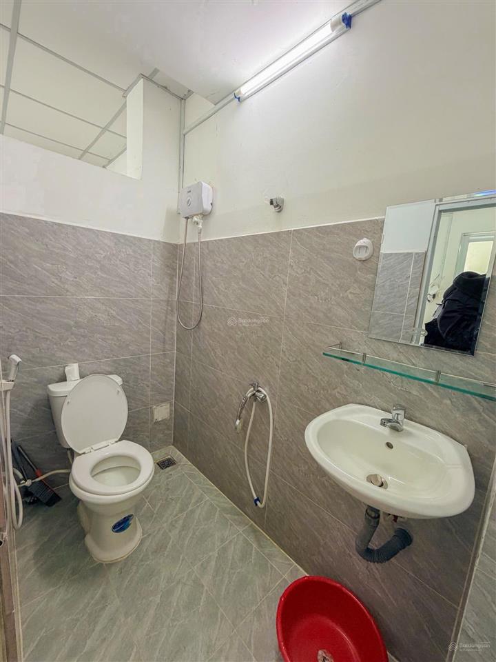 Studio cửa sổ thoáng  đầy đủ nội thất  giá thuê cực mềm