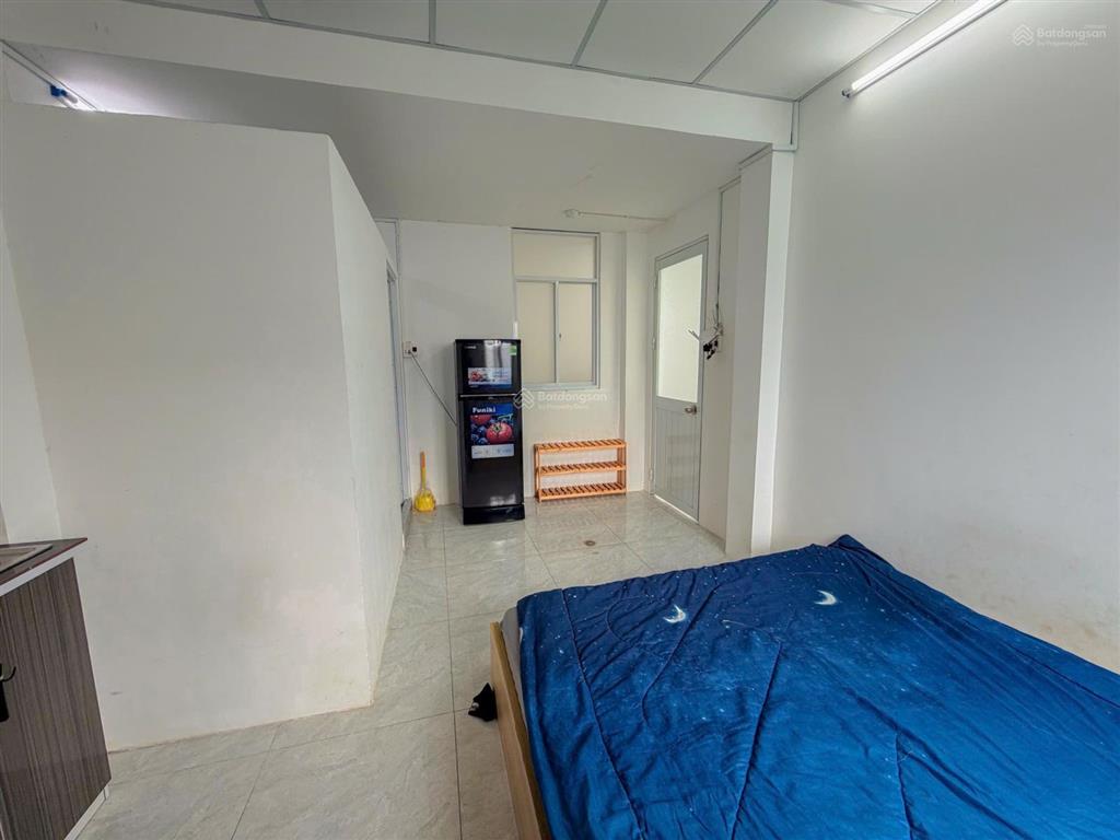 Studio cửa sổ thoáng  đầy đủ nội thất  giá thuê cực mềm