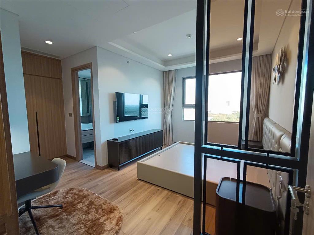 Giỏ hàng nhiều căn 3pn giá chỉ từ 54tr / tháng ,view sông , full nội thất đẹp ,xem nhà  0902 423 ***