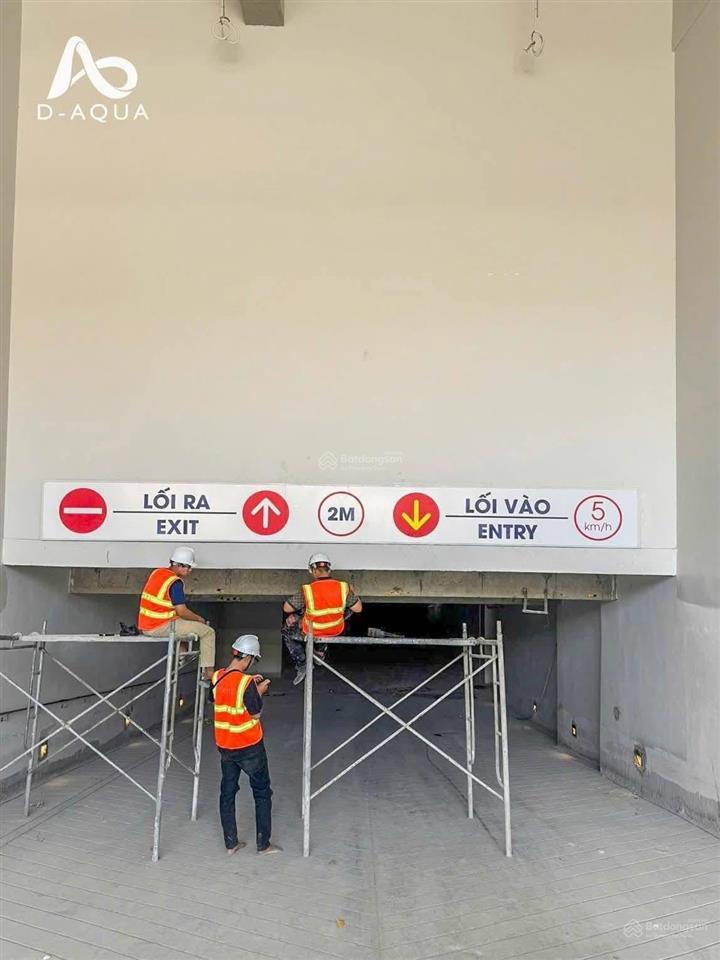 Shophouse khối đế thiết kế kinh doanh tttm mở, sổ hồng lâu dài, nằm trục đường hoa ngày tết