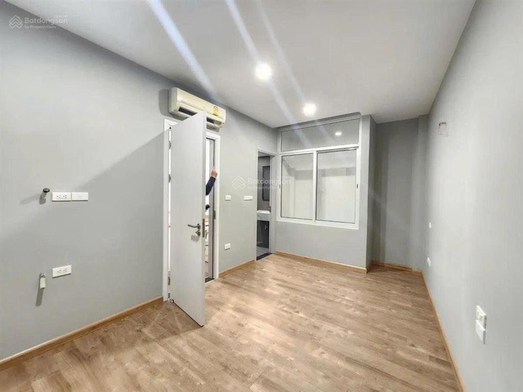 Bán riêng phân lô góc đẹp tại võng thị, bưởi, q.tây hồ, 19.8tỷ, 52m2, nhiều tiện ích.