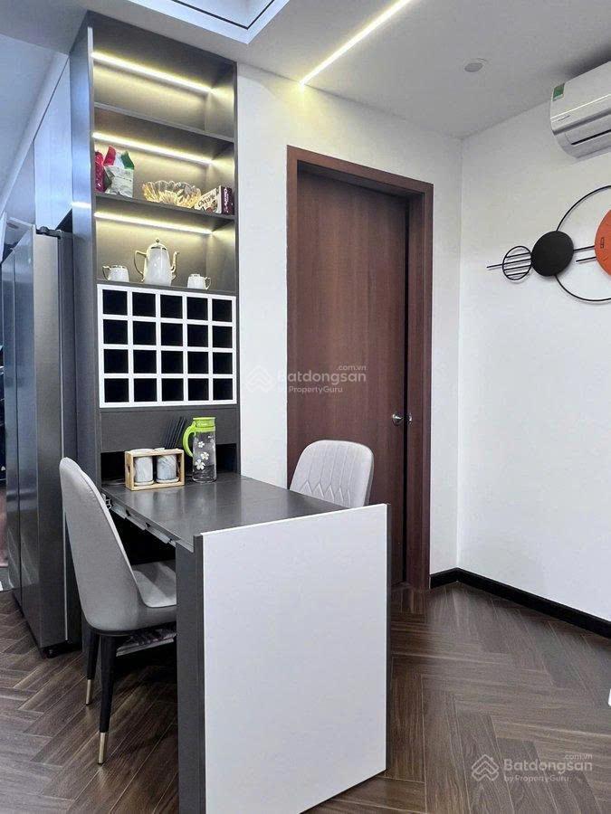 Căn chung cư cao cấp, lô góc, tại nghĩa tân cầu giấy,hn, giá 7,2 tỷ