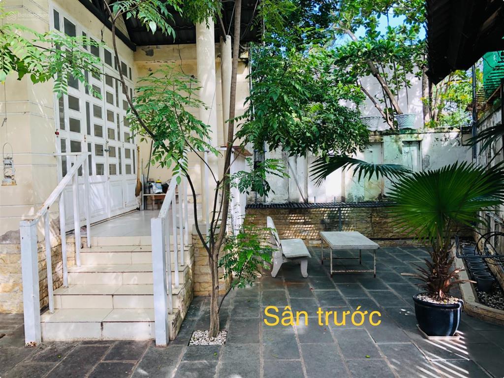 Bán nr hẻm 126 nguyễn văn tạo  long thới  nhà bè. 249m2  giá bán 10 tỷ 707 triệu (43 triệu / m2)