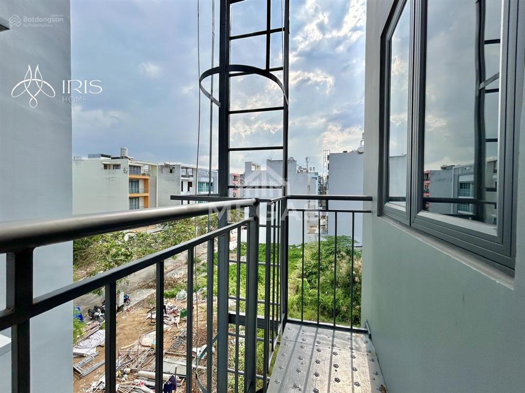 Cho thuê studio ban công  full nội thất  thuận tiện đi mai chí thọ, sala, giá 3tr8  4tr3  5tr