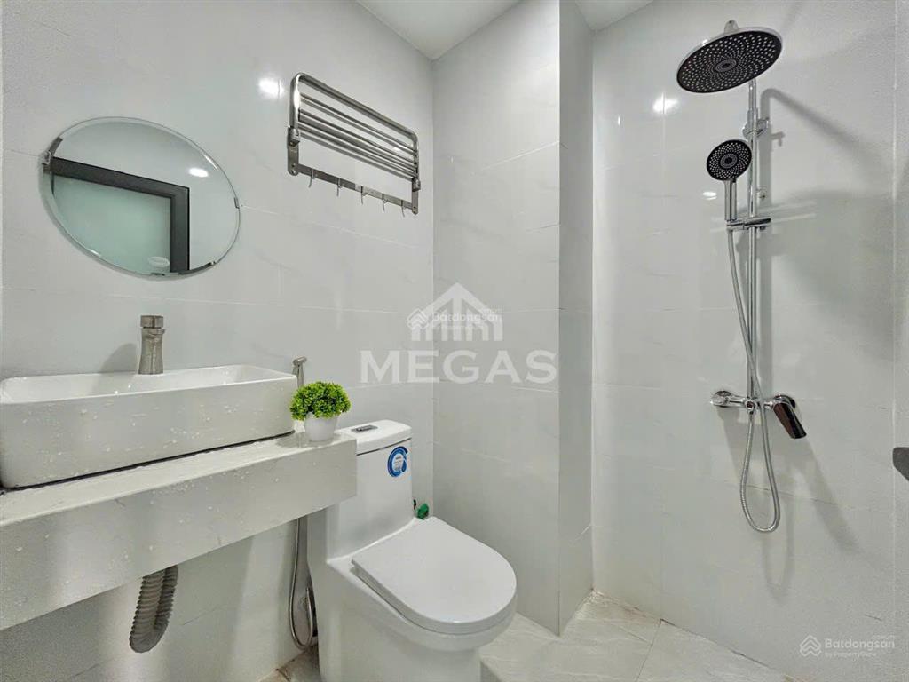 Trống studio ban công/full nội thất/giá 4x/trong kdc an ninh, đậu oto free