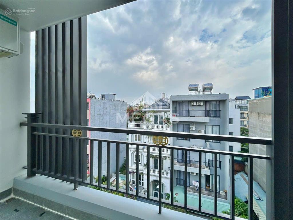 Trống studio ban công/full nội thất/giá 4x/trong kdc an ninh, đậu oto free