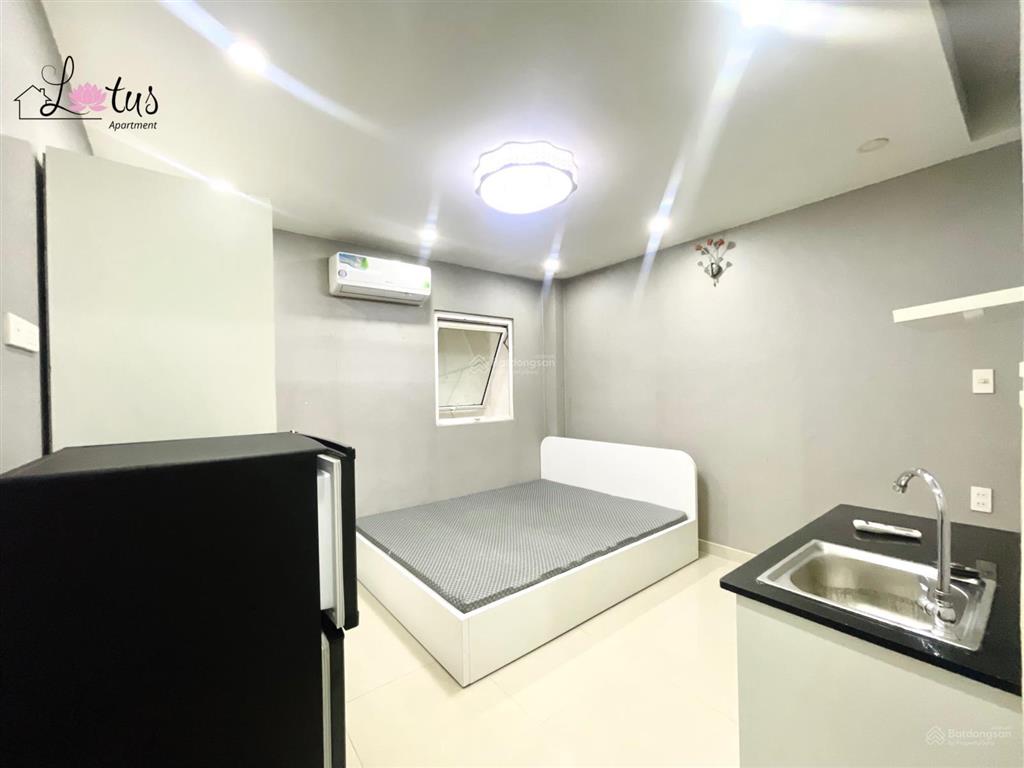 Studio giá rẻ full nội thất có cửa sổ ngay lê văn sỹ phú nhuận