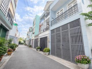 Bán nhà hẻm xe hơi oto linh trung thủ đức gần metro lê văn chí ngã tư thủ đức vincom hoàng diệu 2