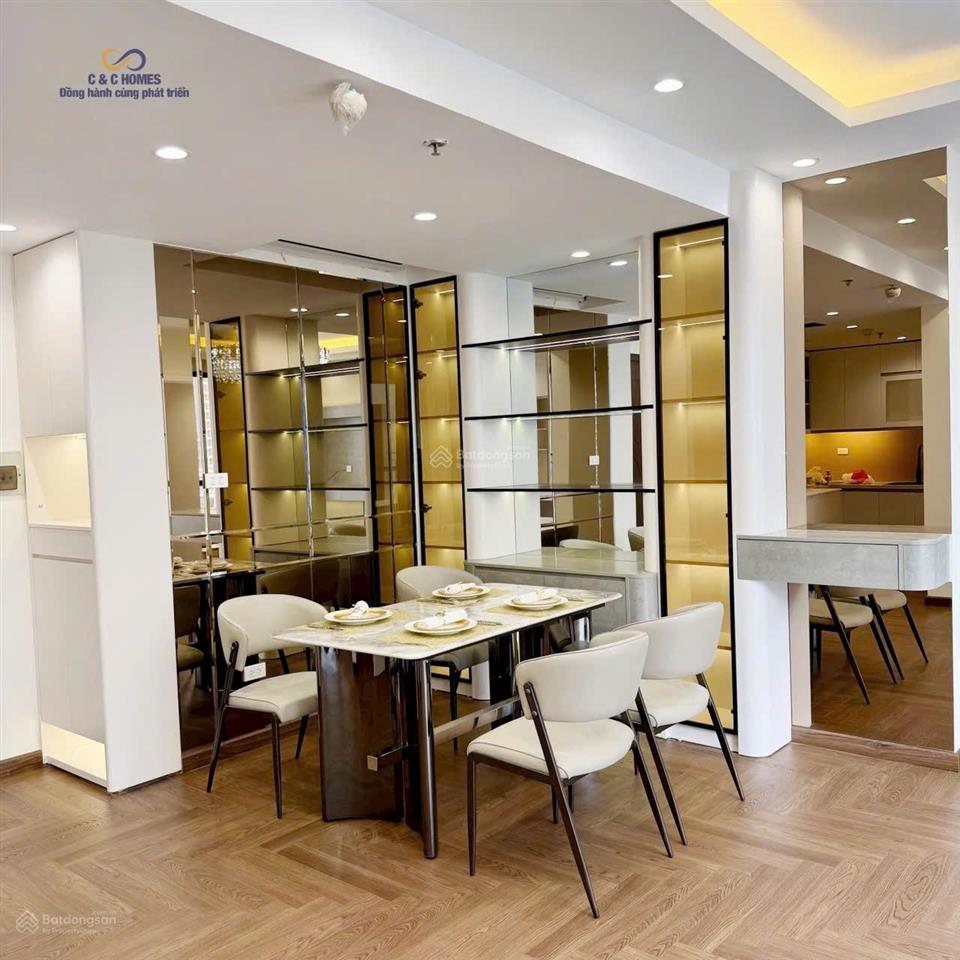 Chính chủ bán căn hộ 2pn times city tòa t04