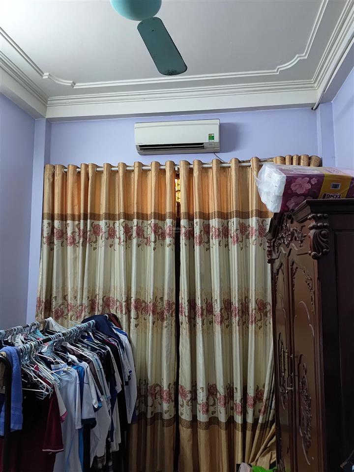 Cho thuê tầng 3 phòng ngủ vệ sinh khép kín