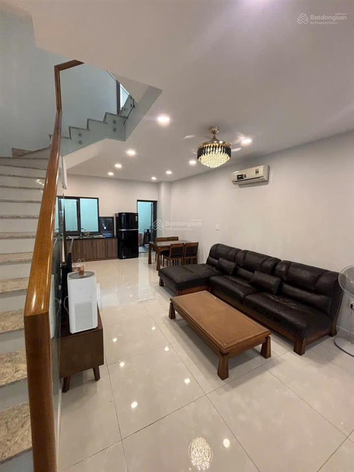 Kdc river park  vòng xoay liên phường q9  nhà đẹp full nội thất xịn 4pn sân oto