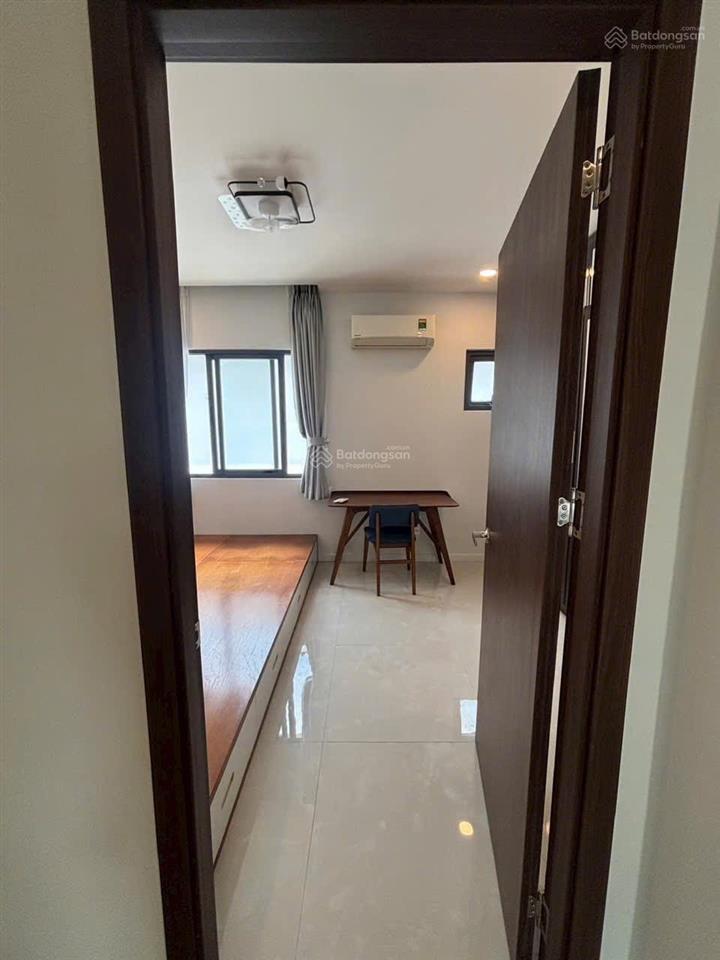 Kdc river park  vòng xoay liên phường q9  nhà đẹp full nội thất xịn 4pn sân oto