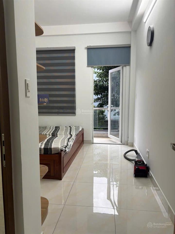 Nhà full nội thất kdc phước bình  đỗ xuân hợp  2 lầu 3pn đường nội bộ đậu oto