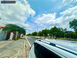 Mặt tiền bình tân  võ văn kiệt  đất lớn 2.000m2  kế bên toyota bến thành  chỉ 29tỷ