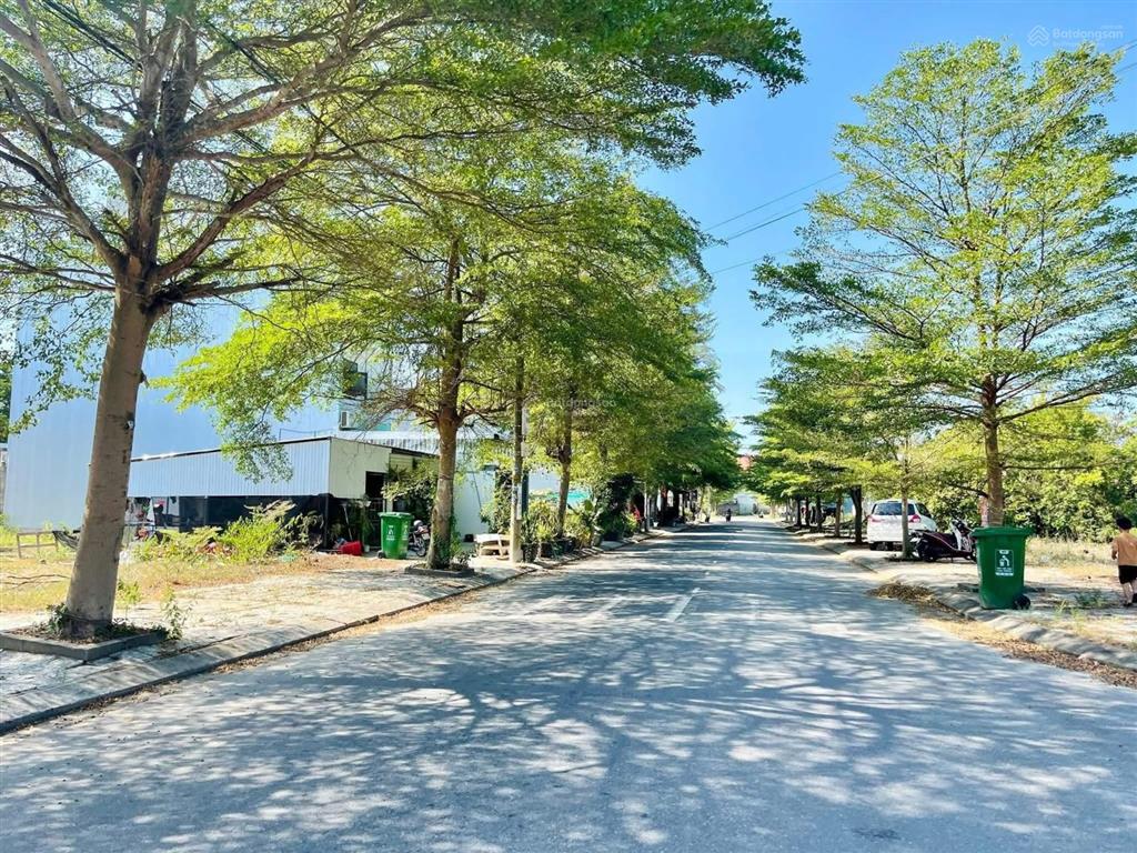 Bán nhanh lô đất đẹp giá cực tốt gần chợ điện ngọc,kcn,gần biển cách fpt chỉ 1,5km