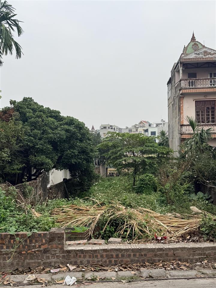 288m2 đất đông dư gia lâm 2 mặt tiền,view hồ, vuông như tờ a4,đầu tư,xây ở hay kinh doanh ok, 31tỷ