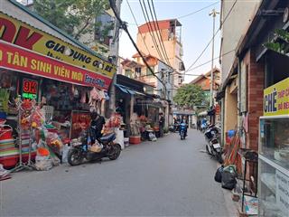 Chính chủ cần bán nhà tại trung tâm trâu quỳ, gia lâm  3pn, 2wc  giá chỉ 7,9 tỷ