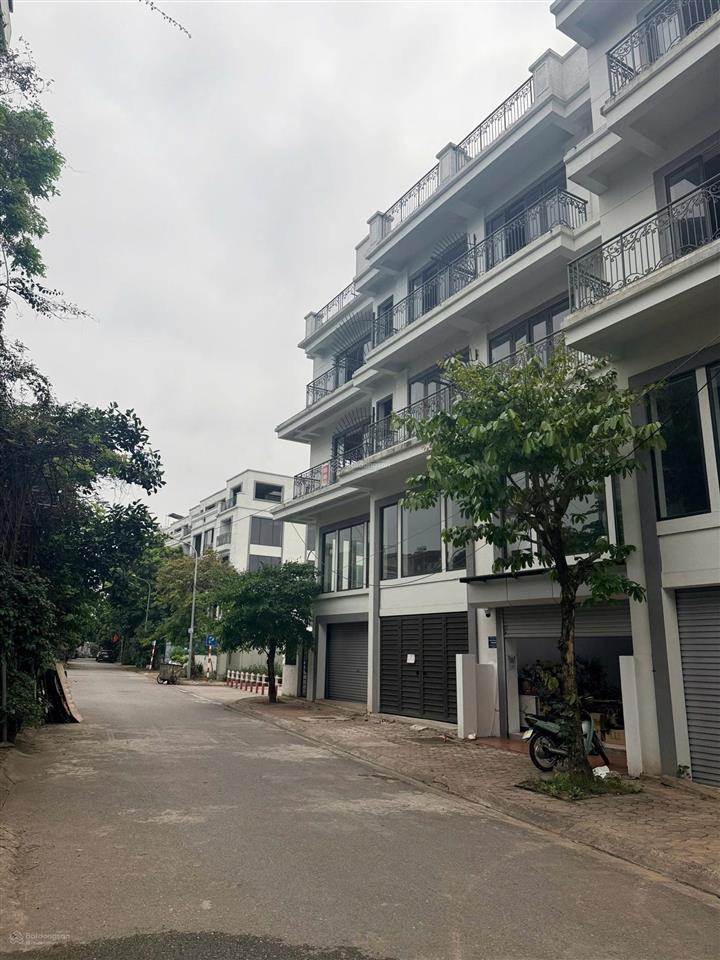 Liền kề central metropolitan gia lâm có dòng tiền ngay khách thuê ổn định 9 triệu/tháng