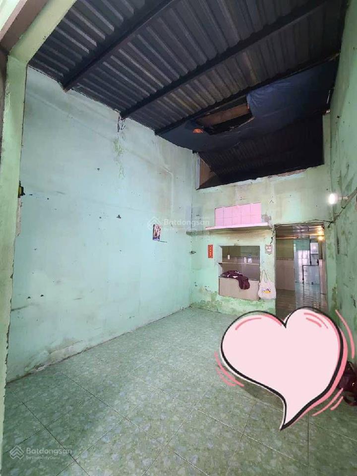 Nhà cấp4 hơi cũ, đường 3m sạch sẽ, tân thới nhất 08  dt 45m2, giá chỉ 3tỷ xíu xiu