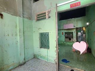 Nhà cấp4 hơi cũ, đường 3m sạch sẽ, tân thới nhất 08  dt 45m2, giá chỉ 3tỷ xíu xiu