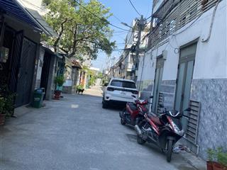 Chủ 1 đời  mặt tiền đht  7.9tỷ  3 tầng btct (có phòng trệt)  sát trường chinh  90m2