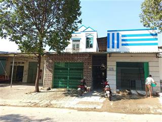 Bán dãy trọ tại đường xc2, mỹ phước, bến cát, giá 1 tỷ 020 triệu, 300m2, sát kcn mỹ phước 200m