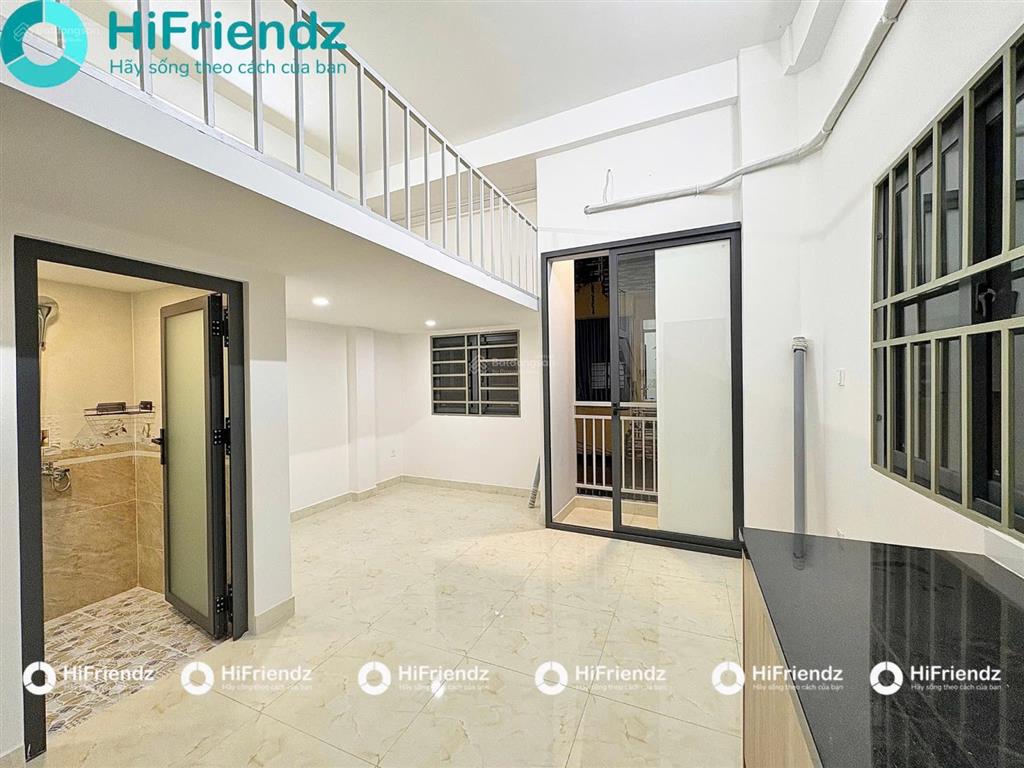 Siêu phẩm duplex cửa sổ lớn rộng lên tới 35m2 toà nhà phù hợp cho ai thích yên tĩnh