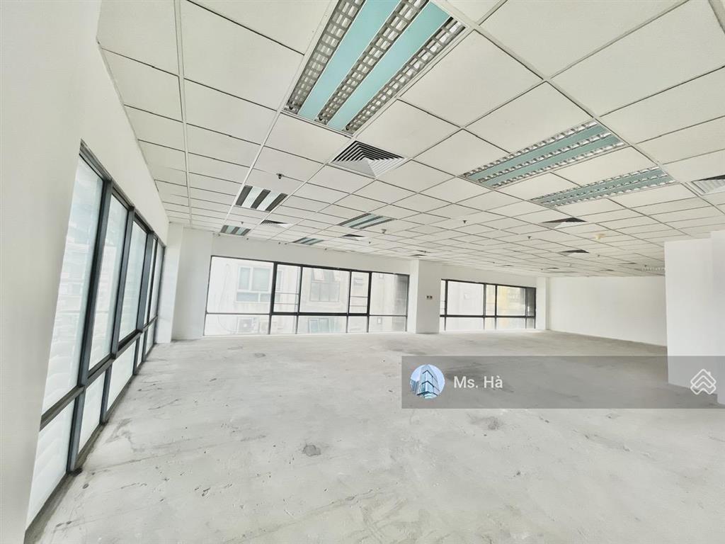 Trực tiếp cđt  cho thuê văn phòng láng hạ diện tích linh hoạt, giá tốt trong khu vực
