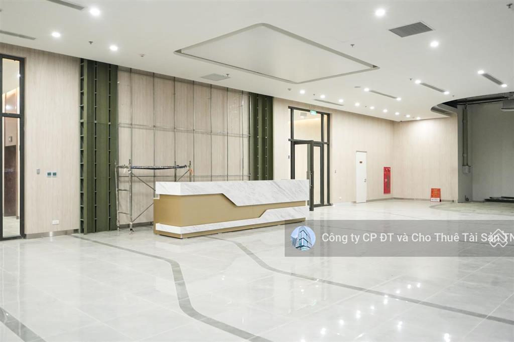 Chính chủ cho thuê văn phòng chuyên nghiệp rox tower goldmark city 136 hồ tùng mậu